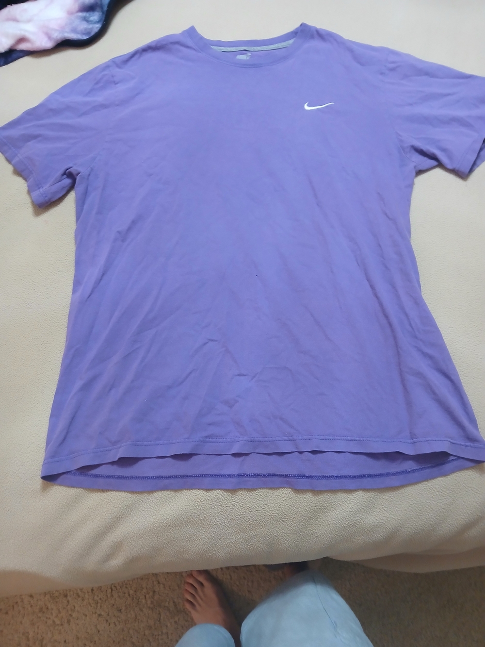 Nike Men’s Lavender Swoosh Crew Neck T‑Shirt